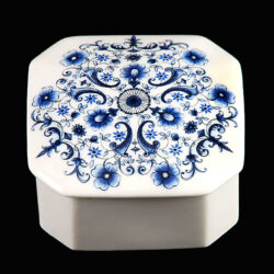 Kunstauktion Engel Koblenz Auktion 180 Kleine Deckeldose