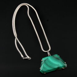 Kunstauktion Engel Koblenz Auktion 180 Anhänger mit Kette