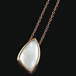 Kunstauktion Engel Koblenz Auktion 180 Anhänger mit Kette